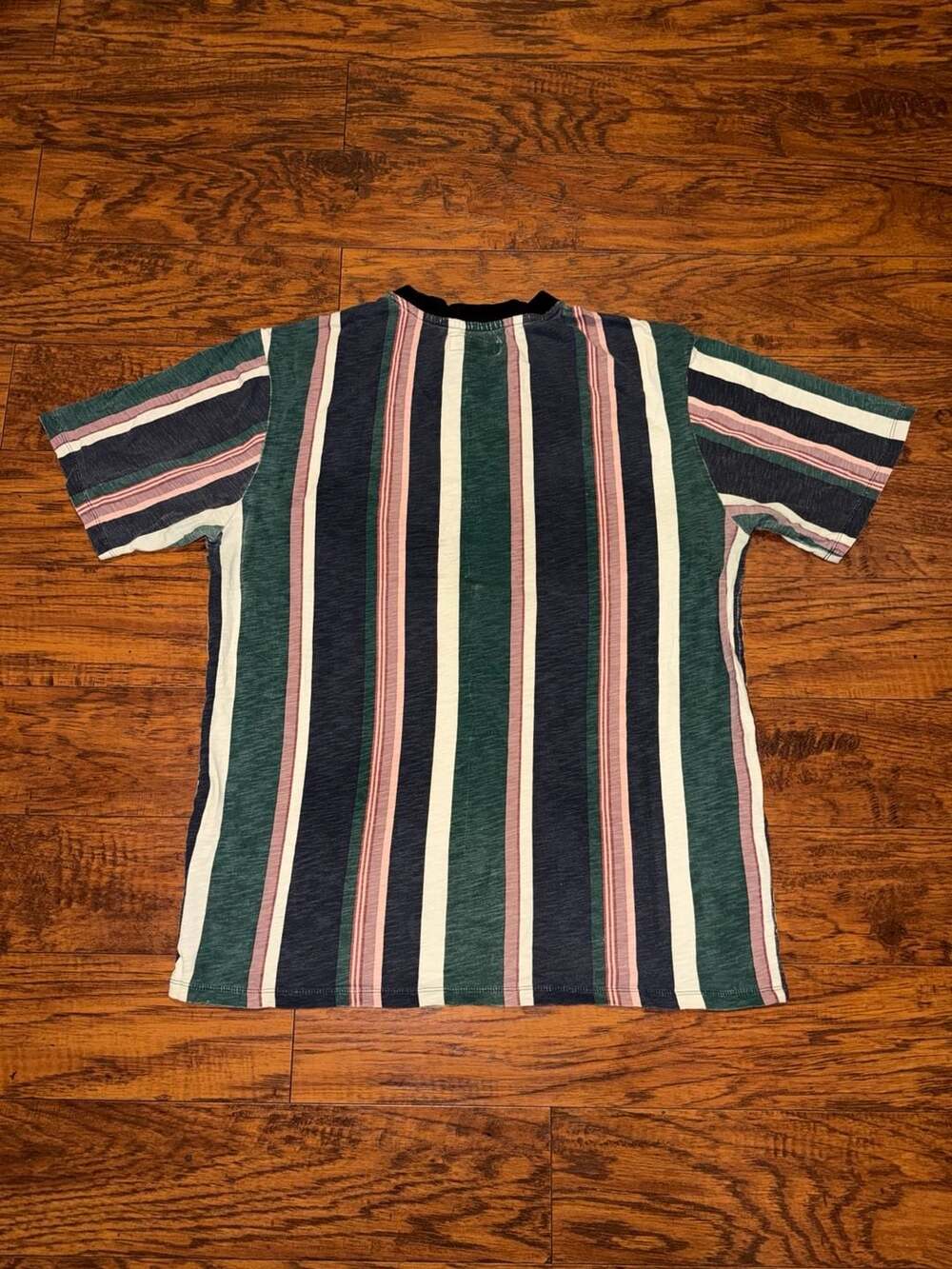 Guess Jeans U.S.A. Vintage Striped T-Shirt - Picture 5 of 6